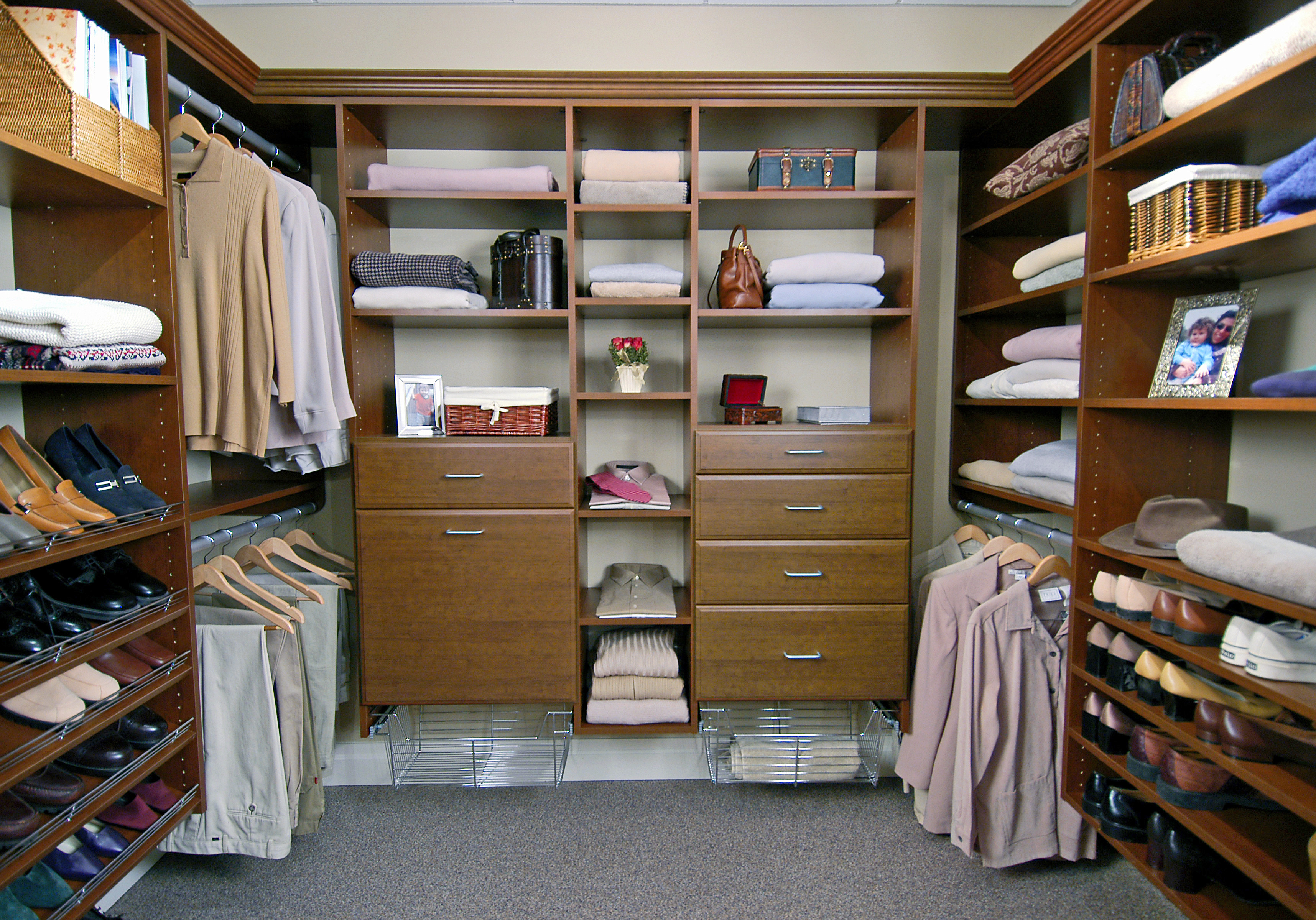 Reach-in Closet with Adjustable Shoe Organizer